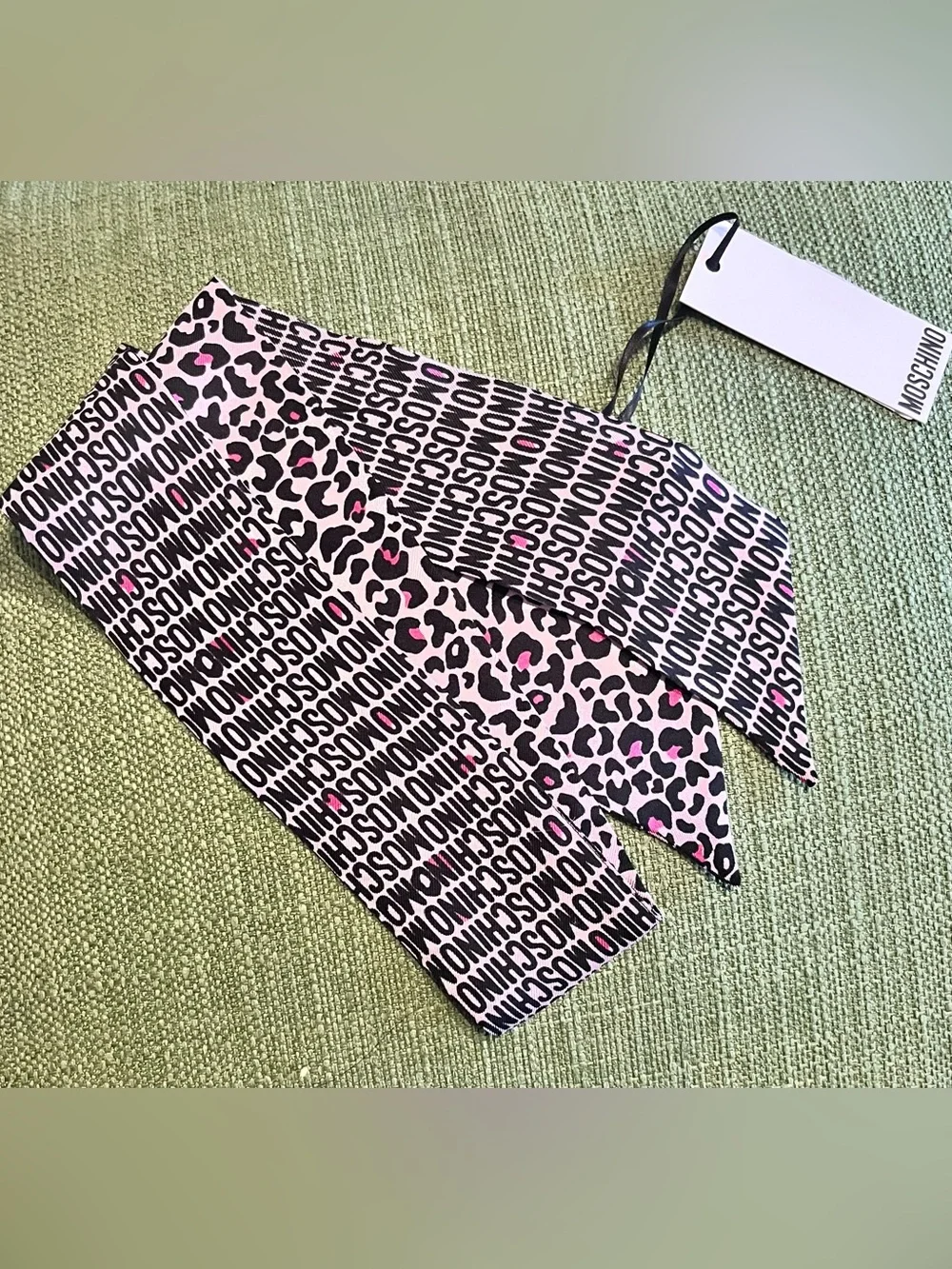 MOSCHINO 100% Silk Leopard Scarf Made in Italy